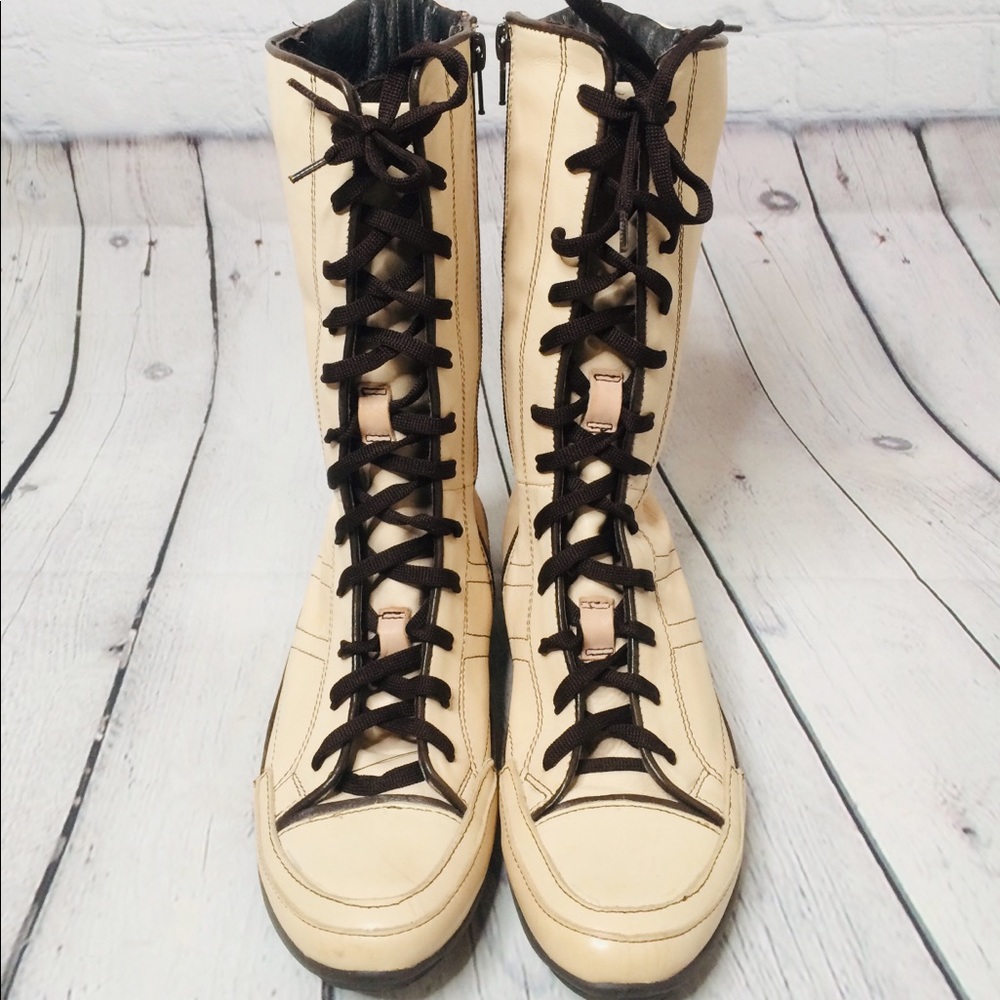 Khrio retro lacy up boots